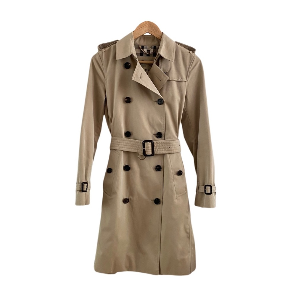 Burberry Kensington Long Heritage Trench Coat
